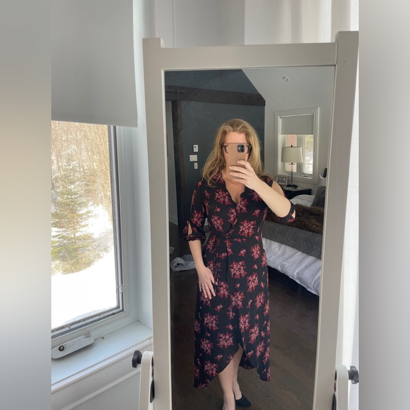 Monteau Black Dress - Picture 5 of 7